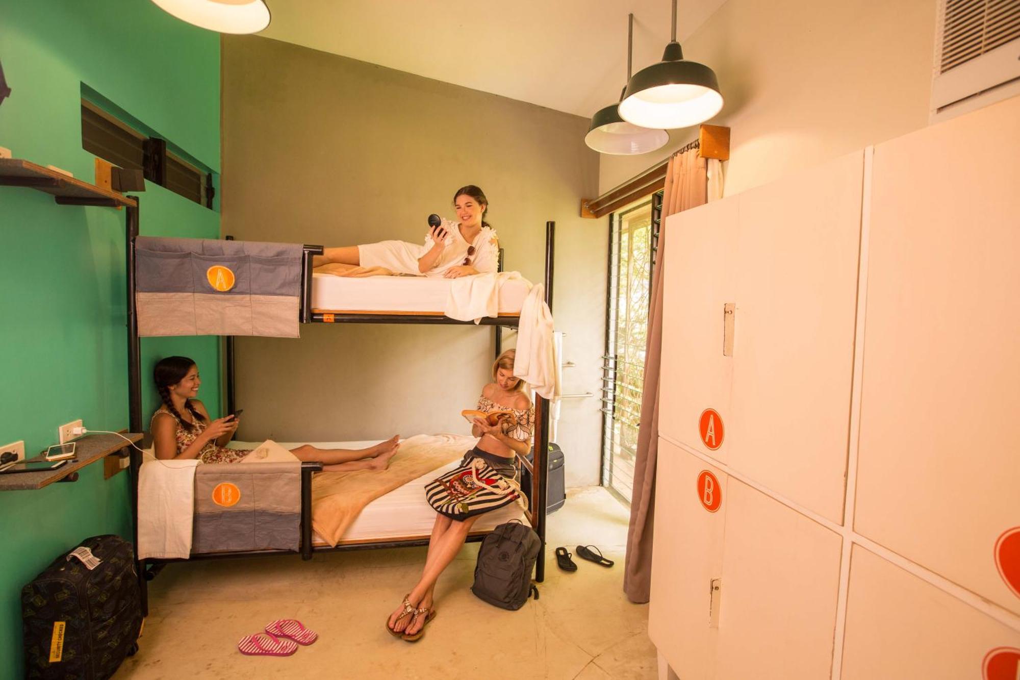 Spin Designer Hostel - El Nido Exterior foto